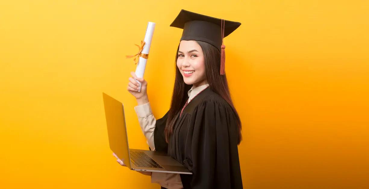 The Benefits of Pursuing an Online PG Degree