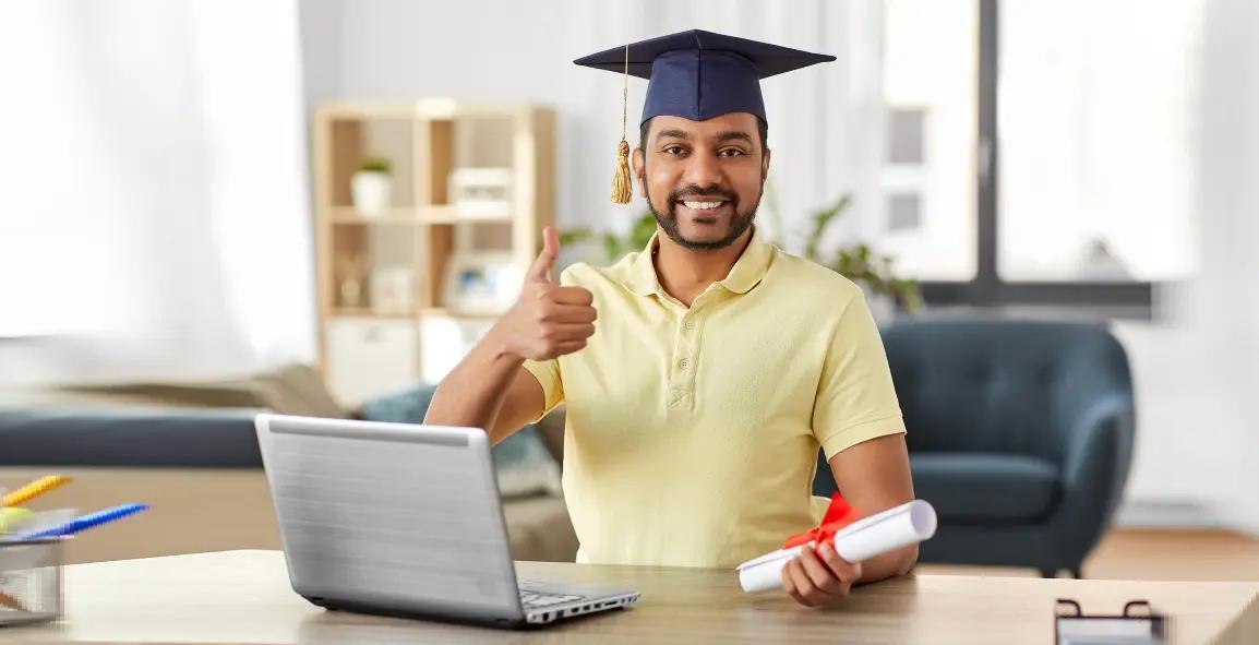 Top 10 Benefits of Pursuing an Online UG Degree